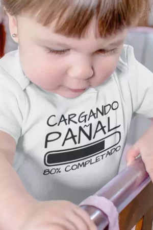 body cargando pañal
