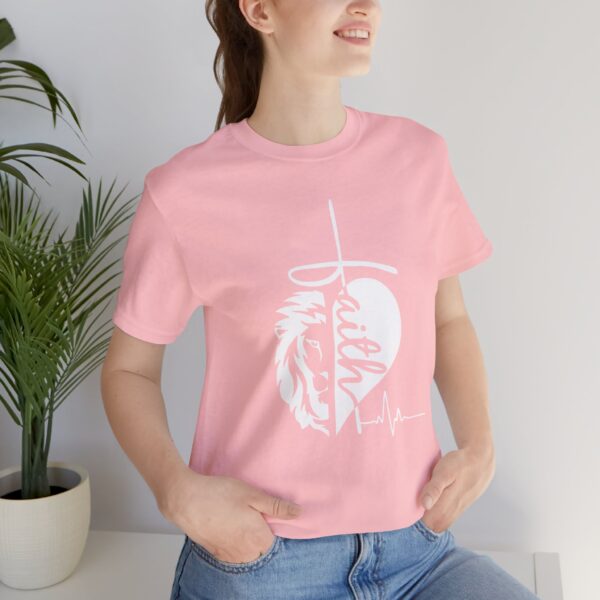 Polera Cristiana "Fe en el León de Juda"
