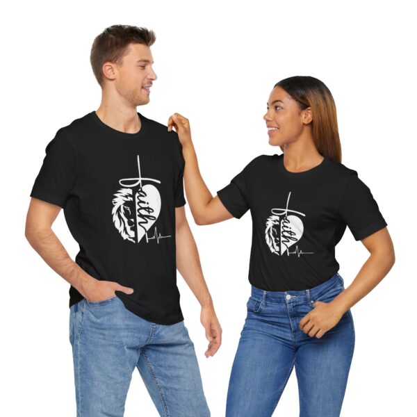 Polera Cristiana "Fe en el León de Juda"